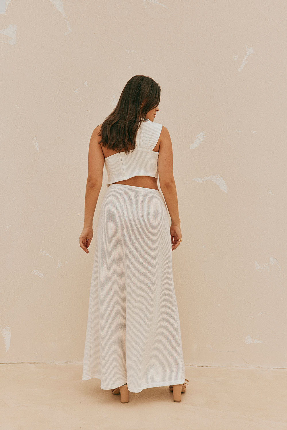 Exquisite White Artletta Single - Shoulder Maxi Dress for Bridal Events