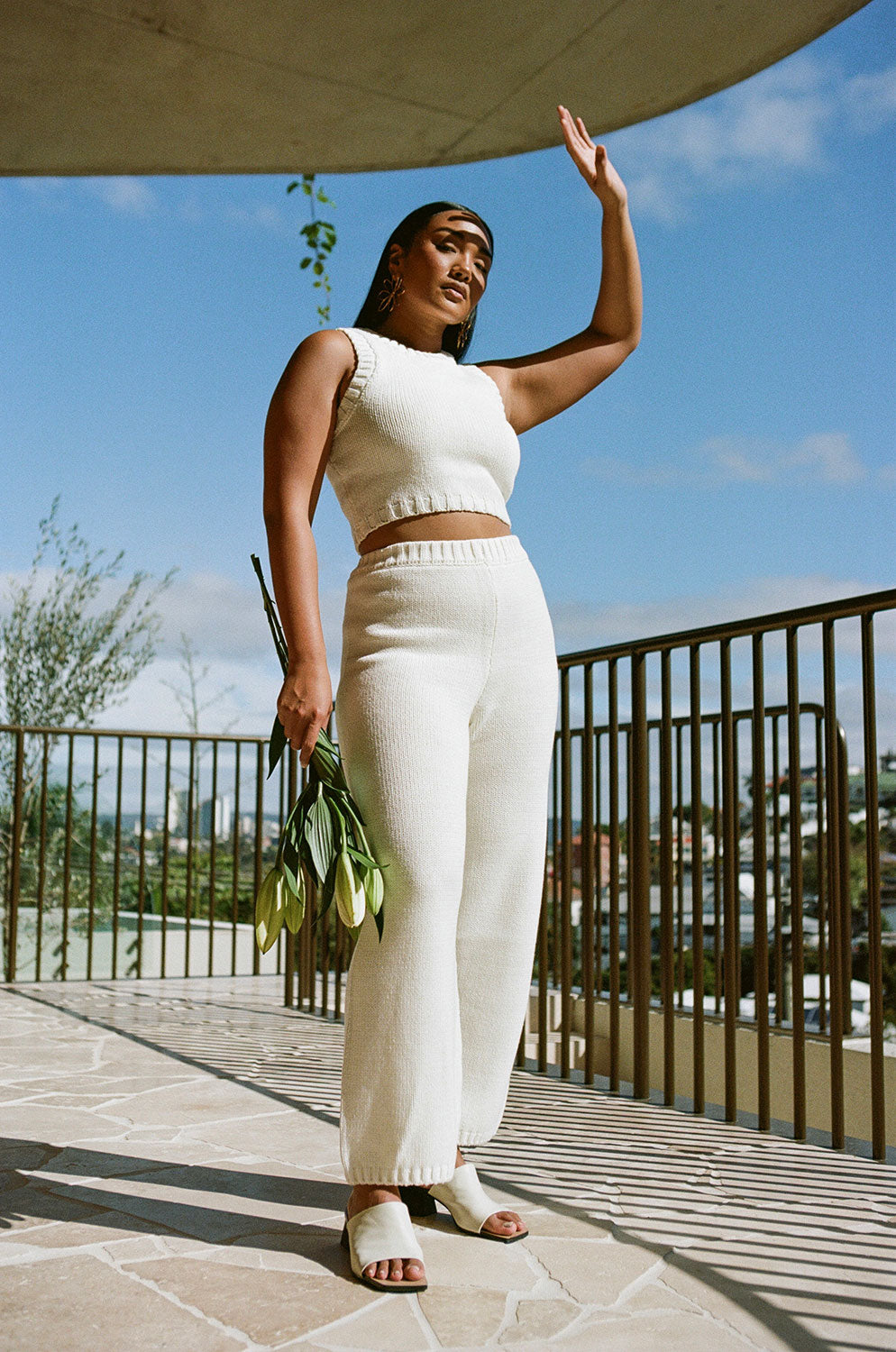 Stylish White Cotton Blend Knit Yukio Pants for Neutral Lovers