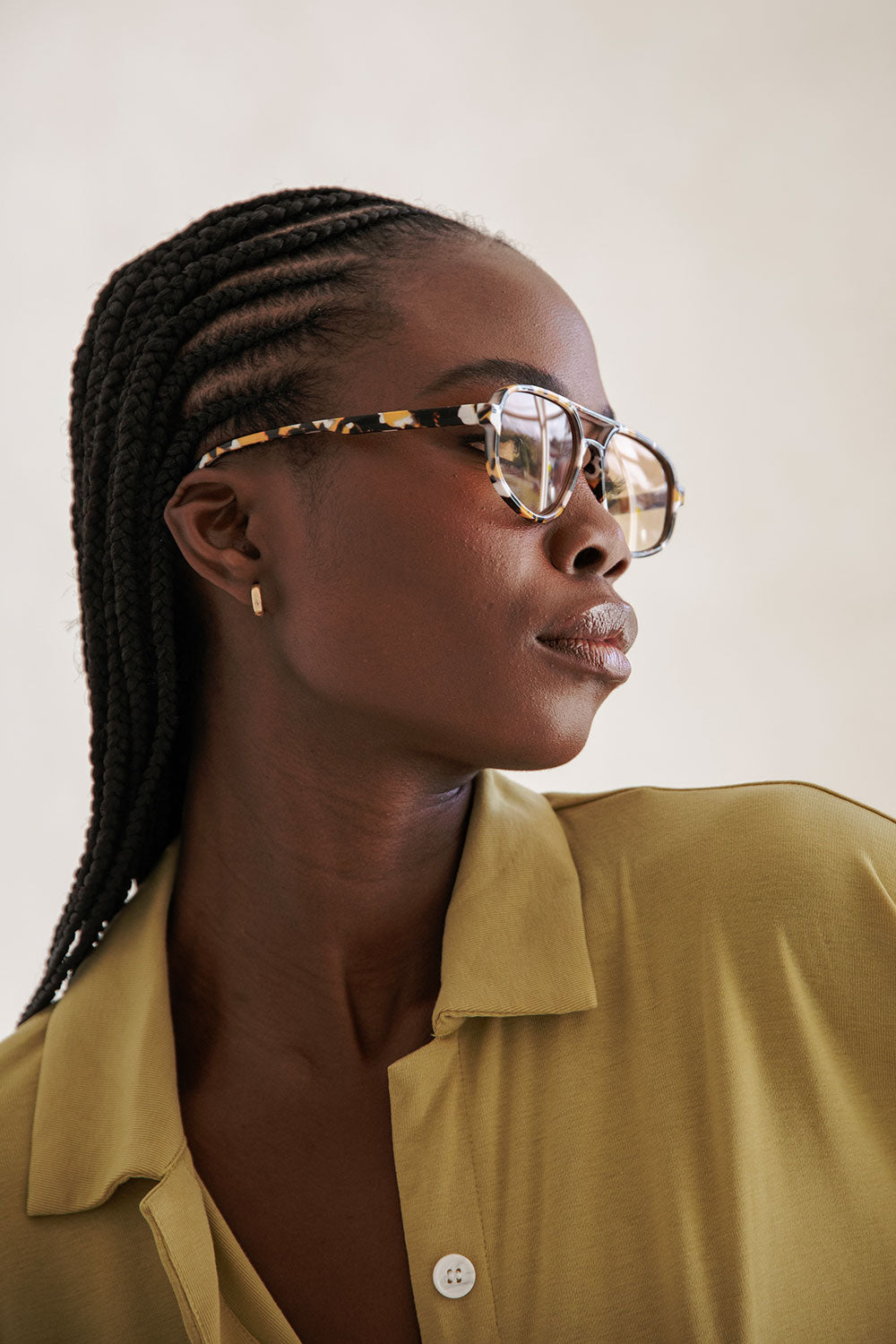 Stylish Domi Brown - Lensed Speckled Aviator Sunglasses