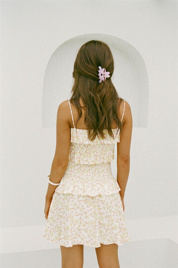 Exclusive Levi Dress Sample for Fashion Enthusiasts