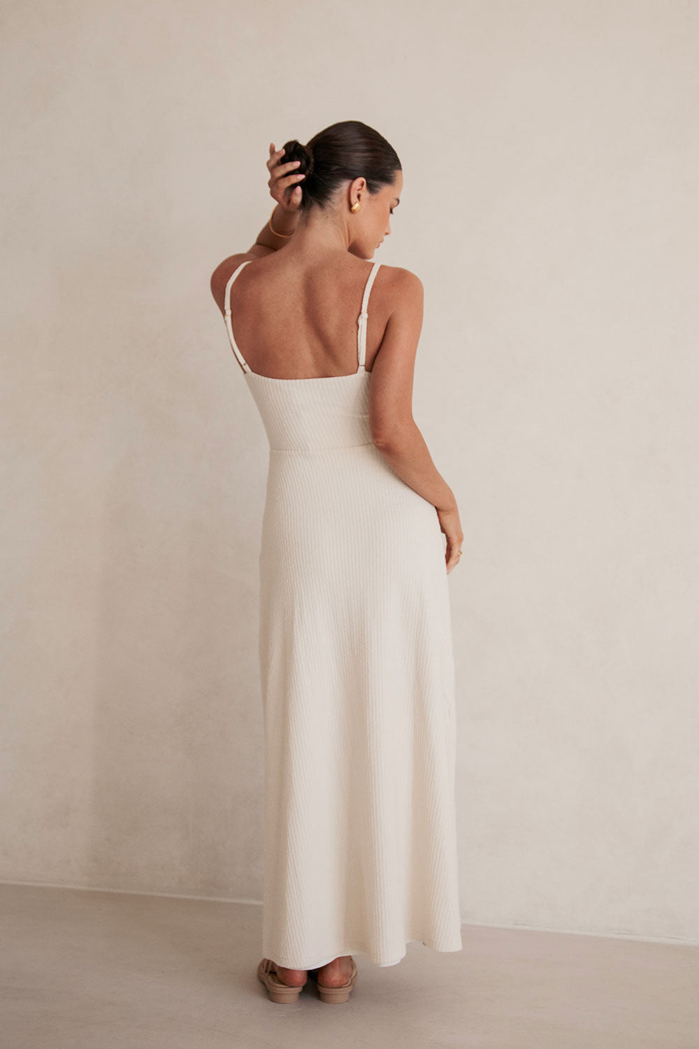 Beige Woven Seersucker Adjustable Straps Maxi Ebony Dress