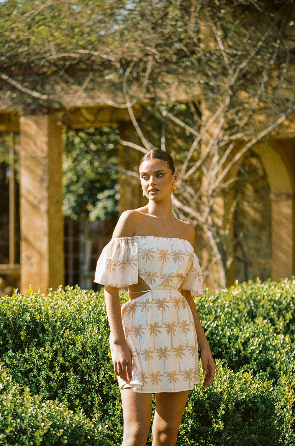 Exclusive Palm Print Natural Cotton Off-Shoulder Vacation Cove Dress
