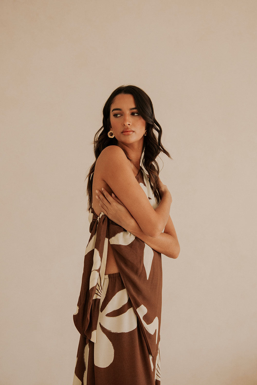 Stylish Lessi Maxi Dress in Exclusive Galene Brown Print