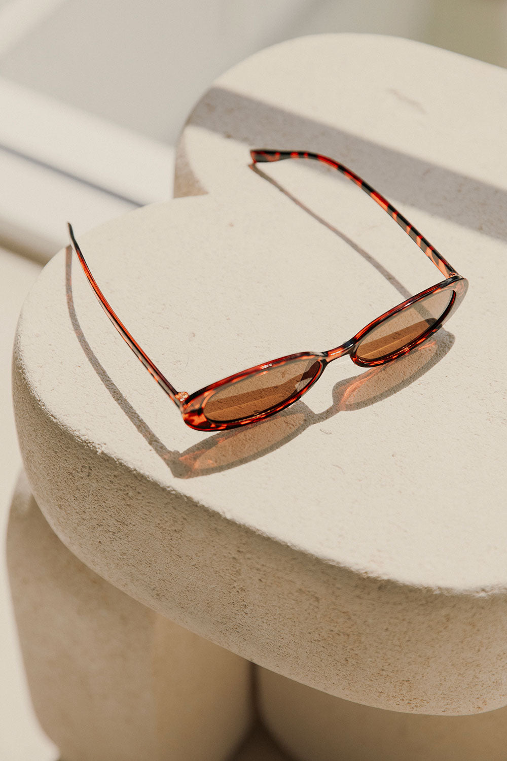 Lista Fashionable Sunglasses for a Stylish Look