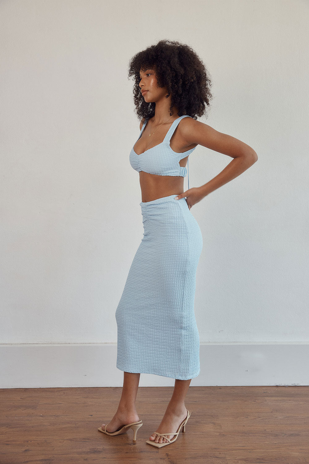 Exquisite Textured Blue Zura Midi Skirt for Stylish Look