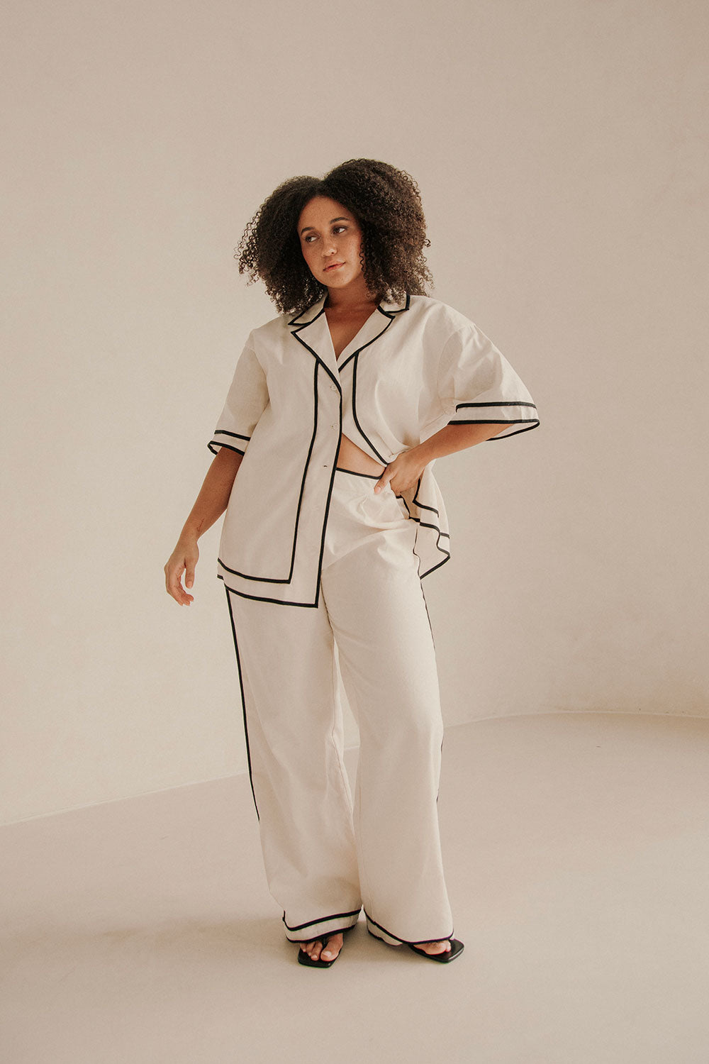 Elegant Cream Linen-Cotton Blend Lively Top with Black Bind Details