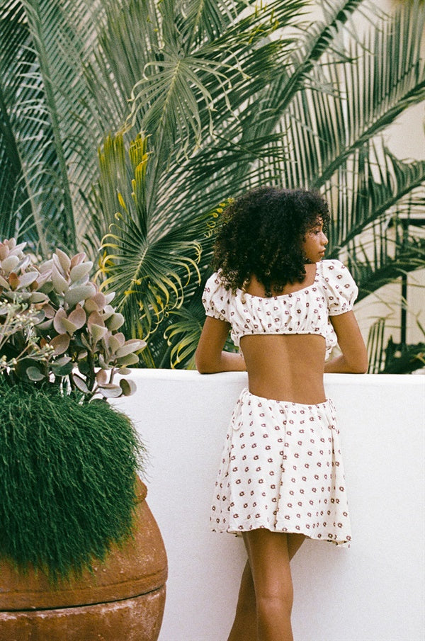 Stylish Women's Eilish Dress with a Gorgeous Dusty Floral Pattern