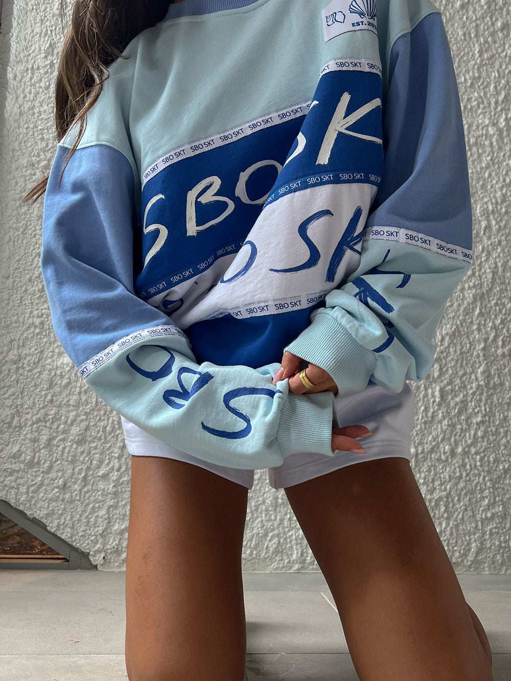 Unique Oversized Vintage Eclipse Sweater in Blue and White