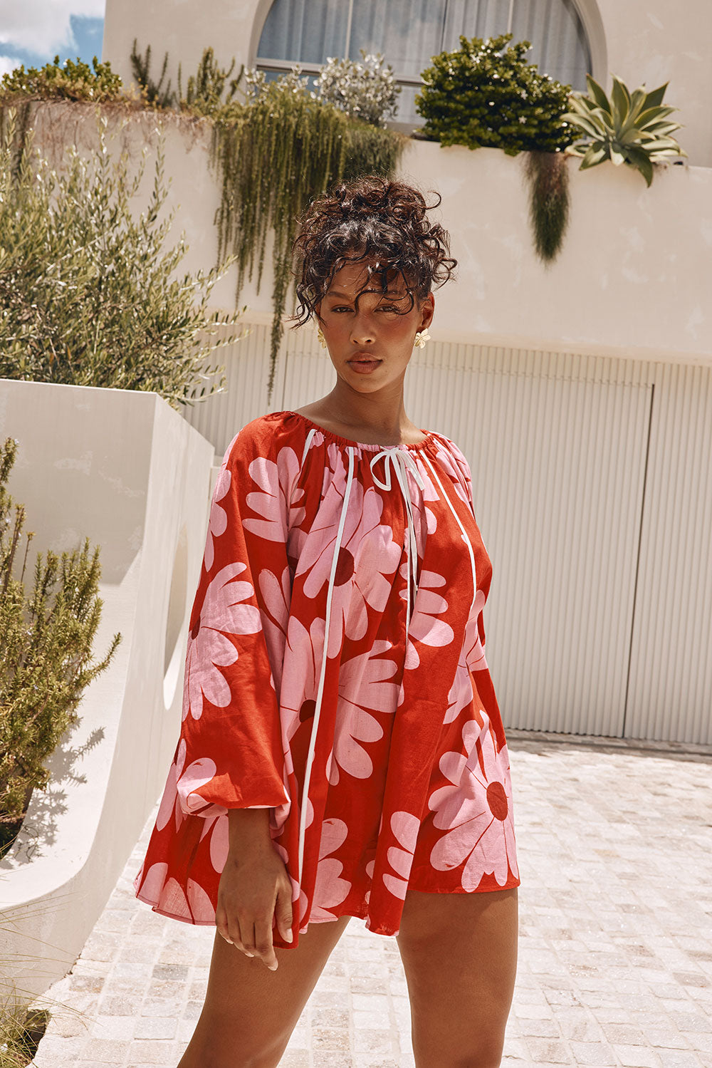 Stylish Veronica Mini Dress in Exclusive Daisy Red Print