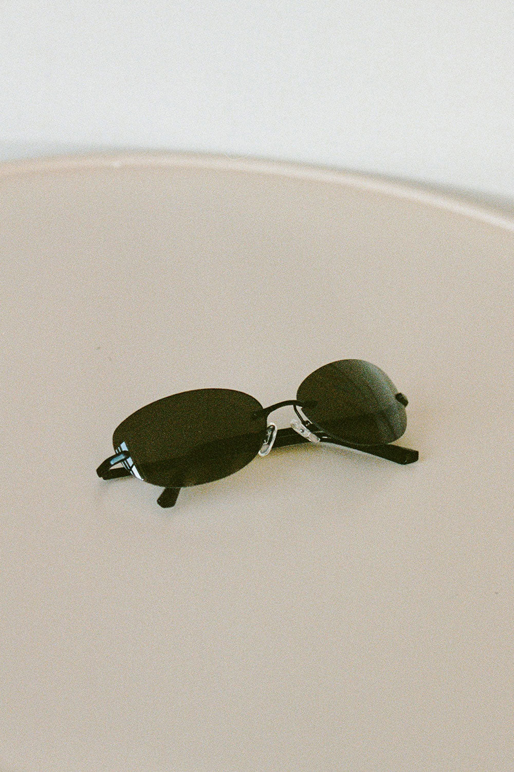 Stylish Hailey Brand Fashion Sunglasses with Trendy Look