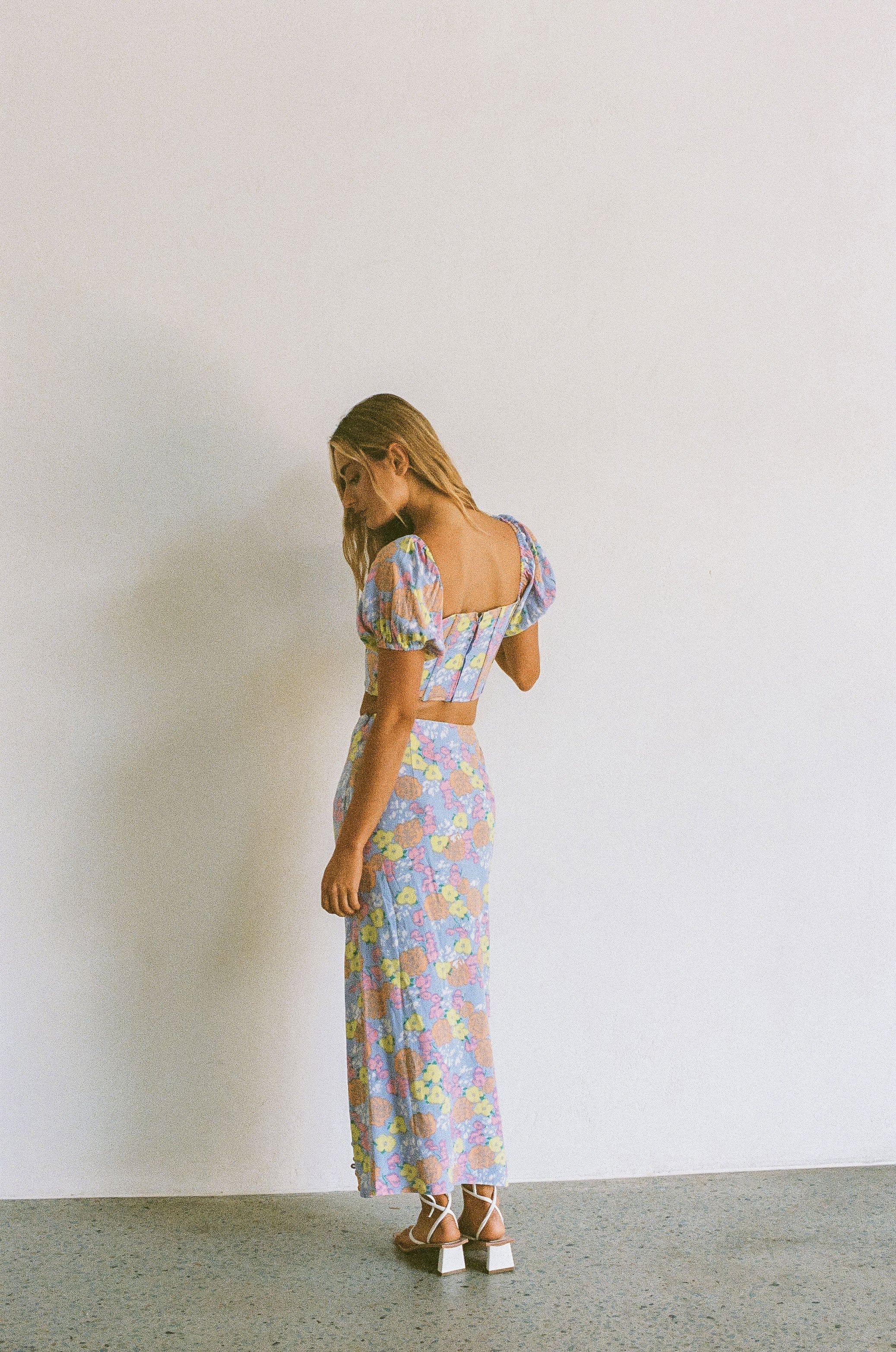 Sample Akia Midi Women's Skirt - A Unique Fashion Piece