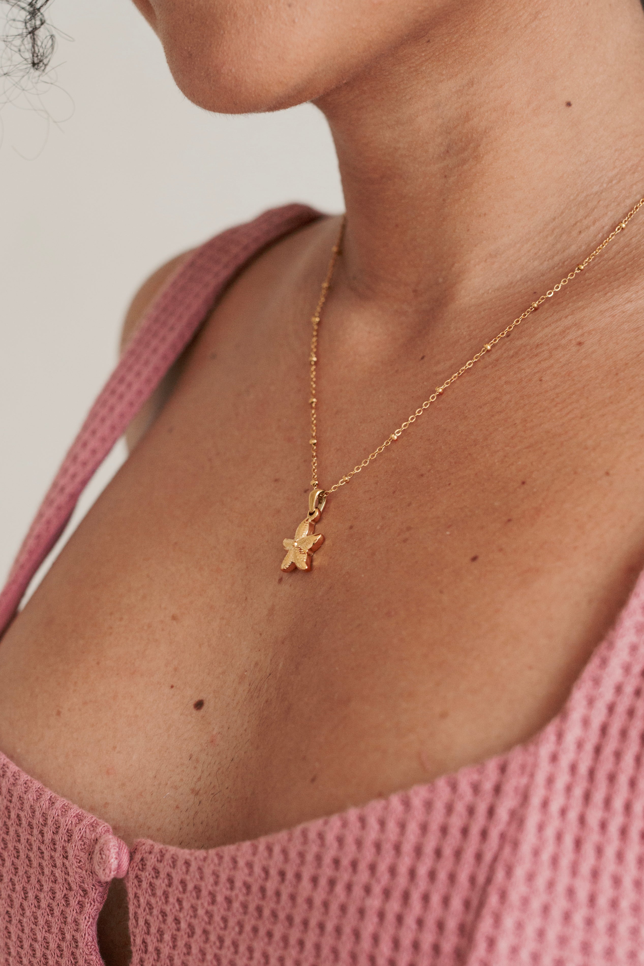 Exquisite Seaside-Inspired Azalea Gold-Plated Stainless Steel Necklace