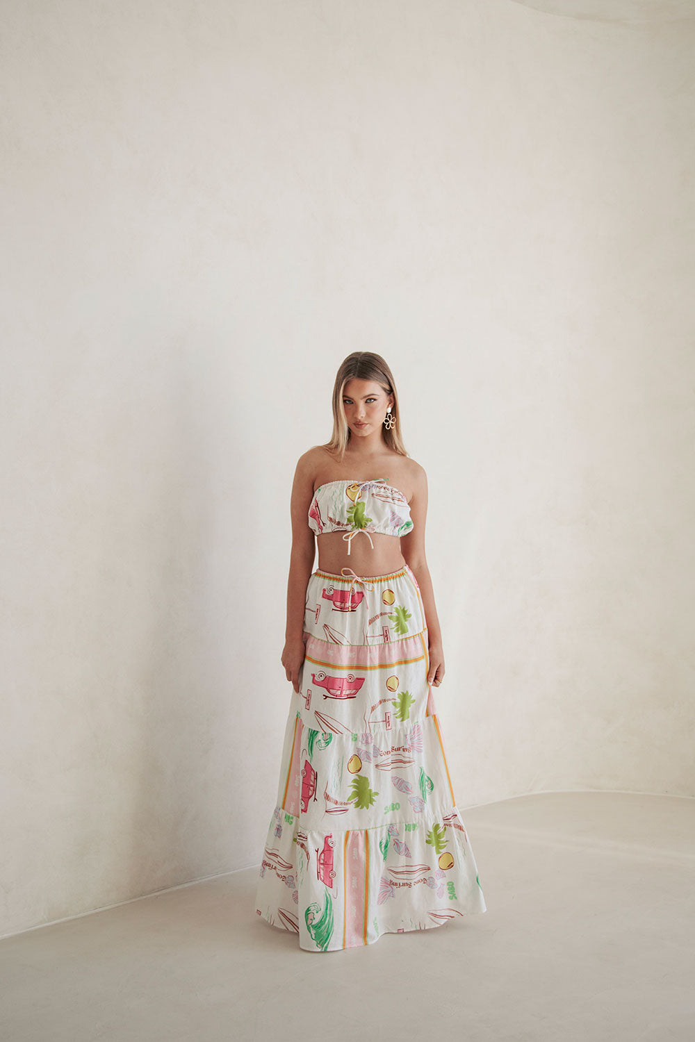Fashionable Aviva Maxi Skirt with Exclusive Scarf Calypso Print