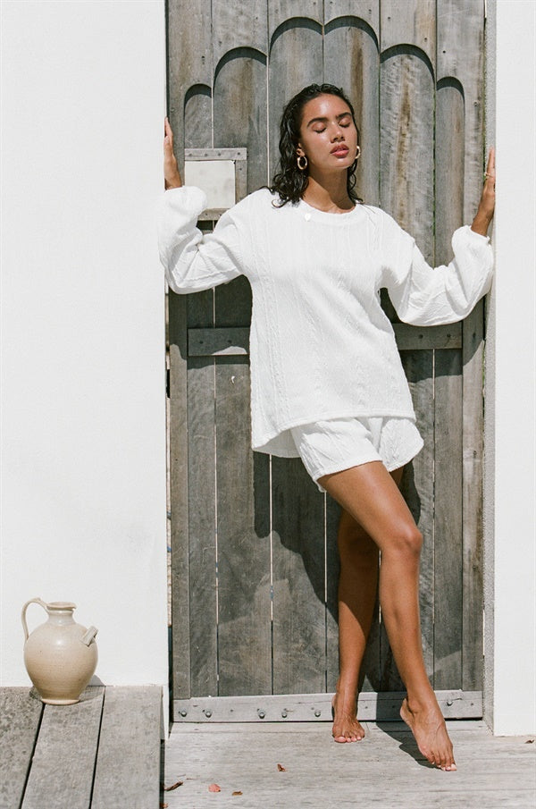 Super Cosy Off-White Woven Quay Shorts with Elastic Waist