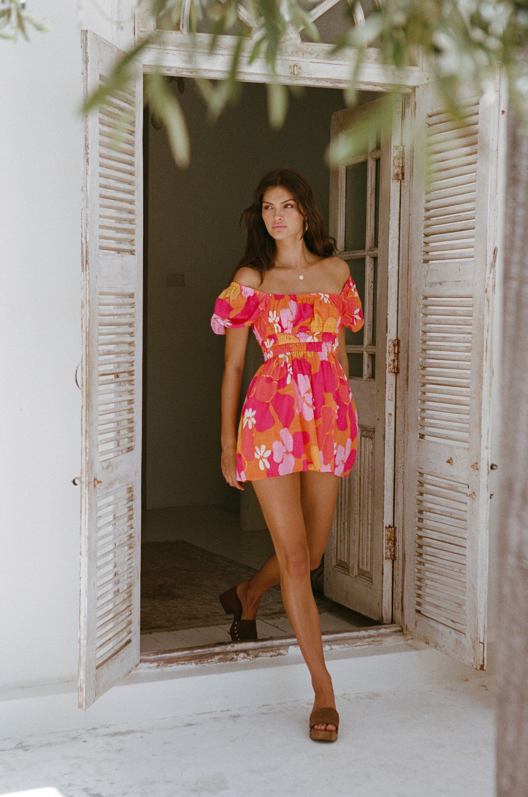 Amiyah Women's Babydoll Vacation Dress with Remi Sunset Print