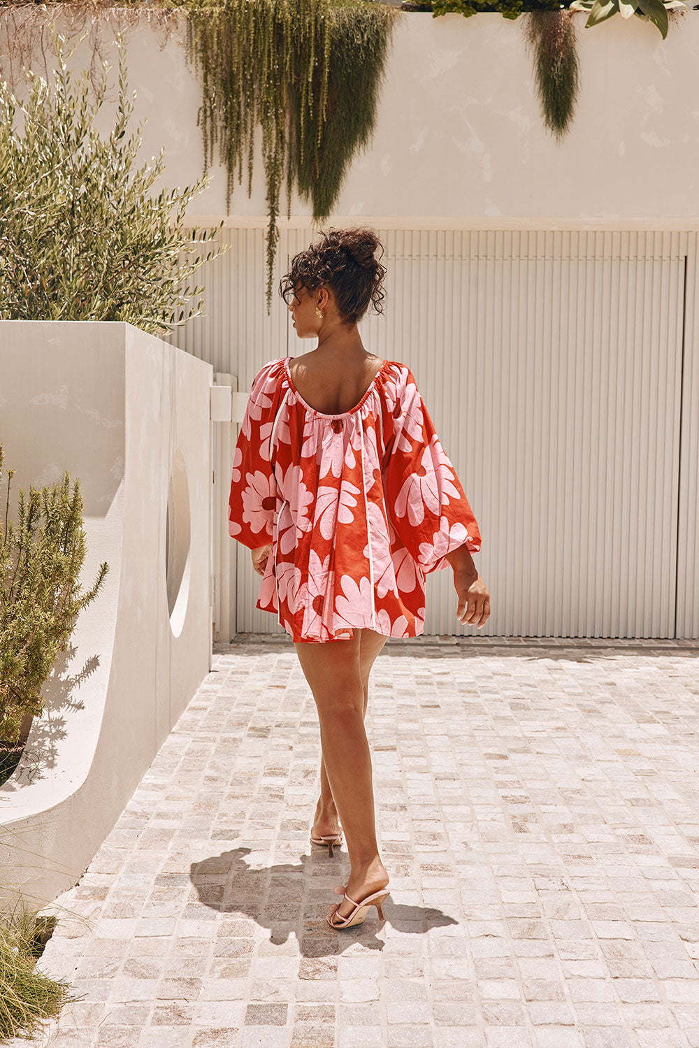 Stylish Veronica Mini Dress in Exclusive Daisy Red Print
