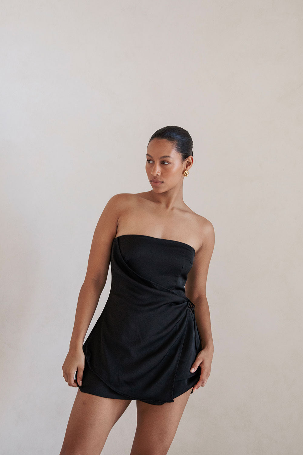Black Elegant Strapless Kleo Women's Top