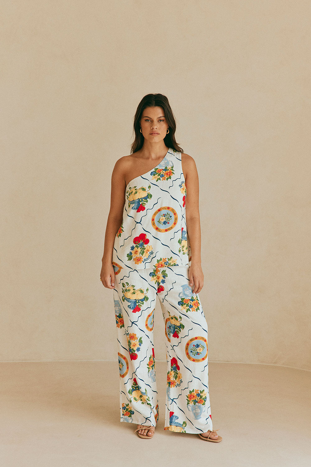 Fashionable Giuliana Trousers with Exclusive Trattoria Print