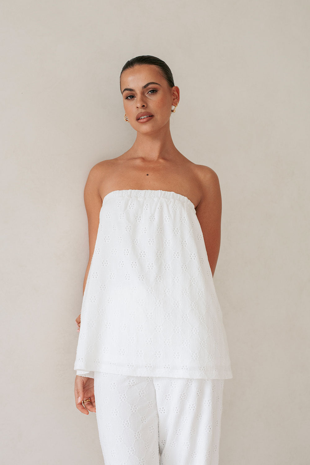 White Ellira Women's Fashionable Strapless Top