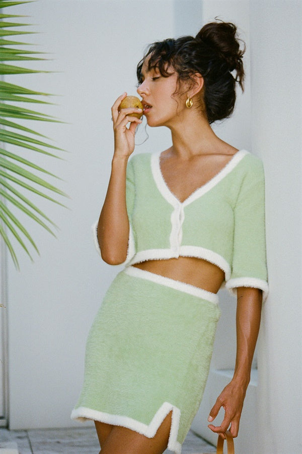 Soft Fluffy Green Vintage-Inspired Tai Knit High-Waisted Skirt