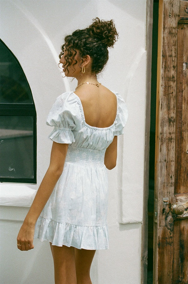 Unique Sia Dress Sample with a Distinctive Feature