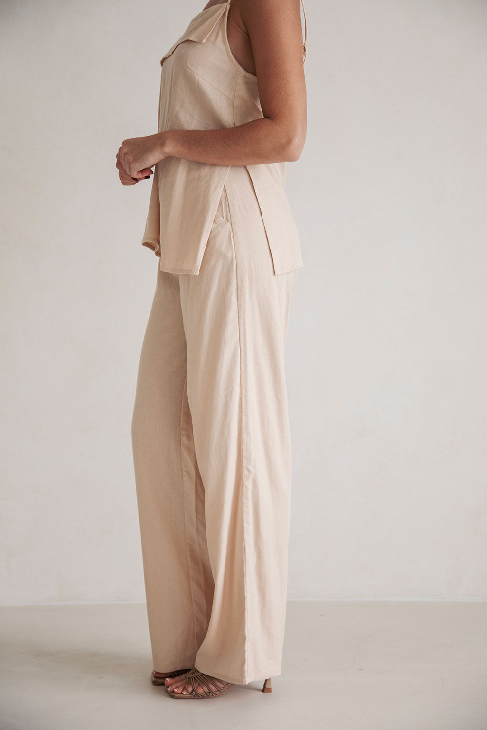 High - Quality Sandy Beige Linen Cotton Blend Erica Top