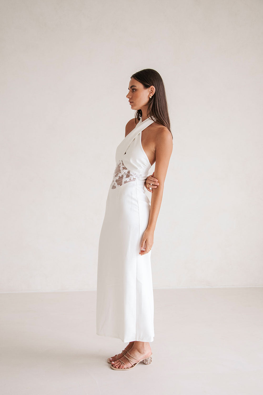 Elegant White Structured Suiting Behati Bridal Dress