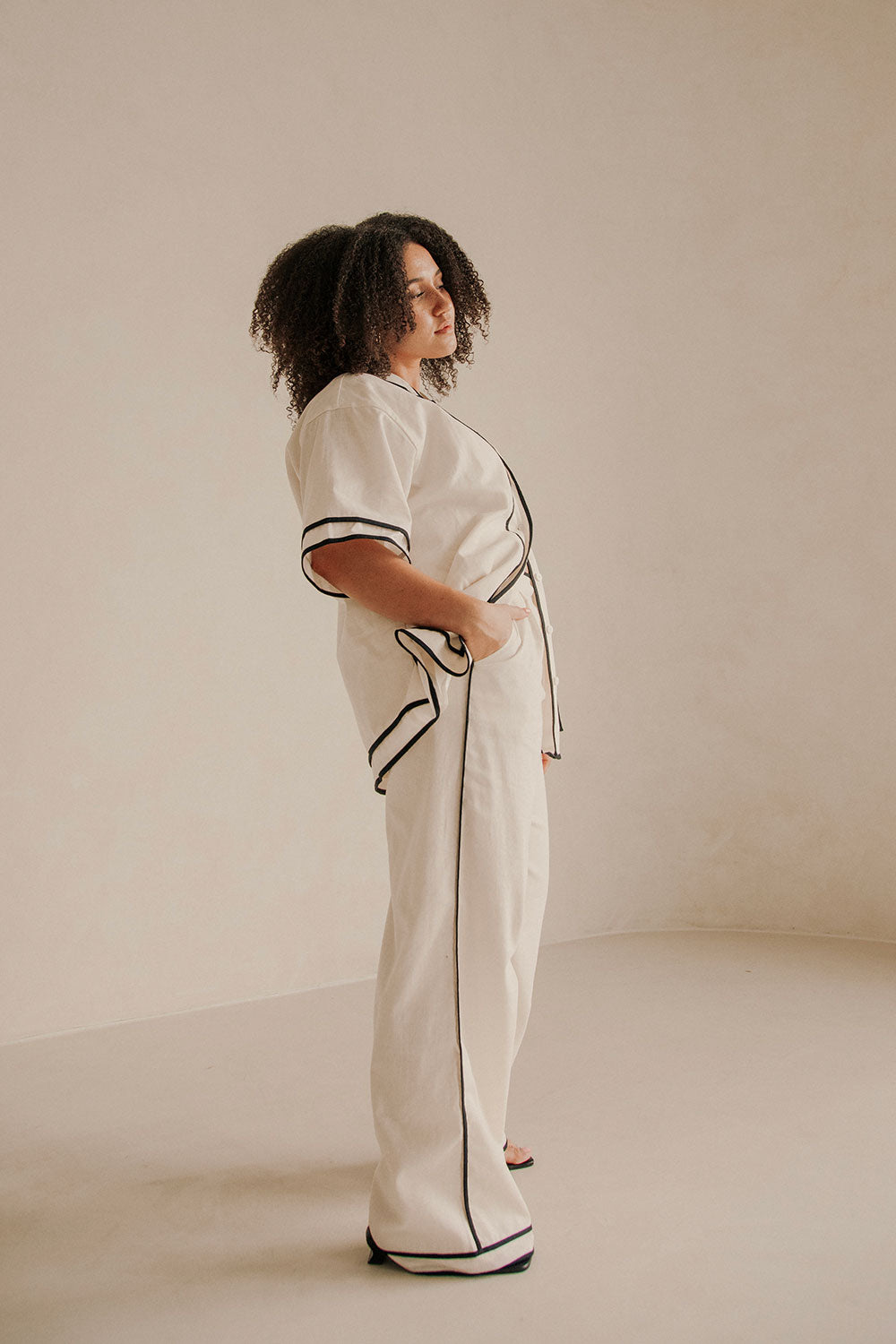 Elegant Cream Linen-Cotton Blend Lively Top with Black Bind Details