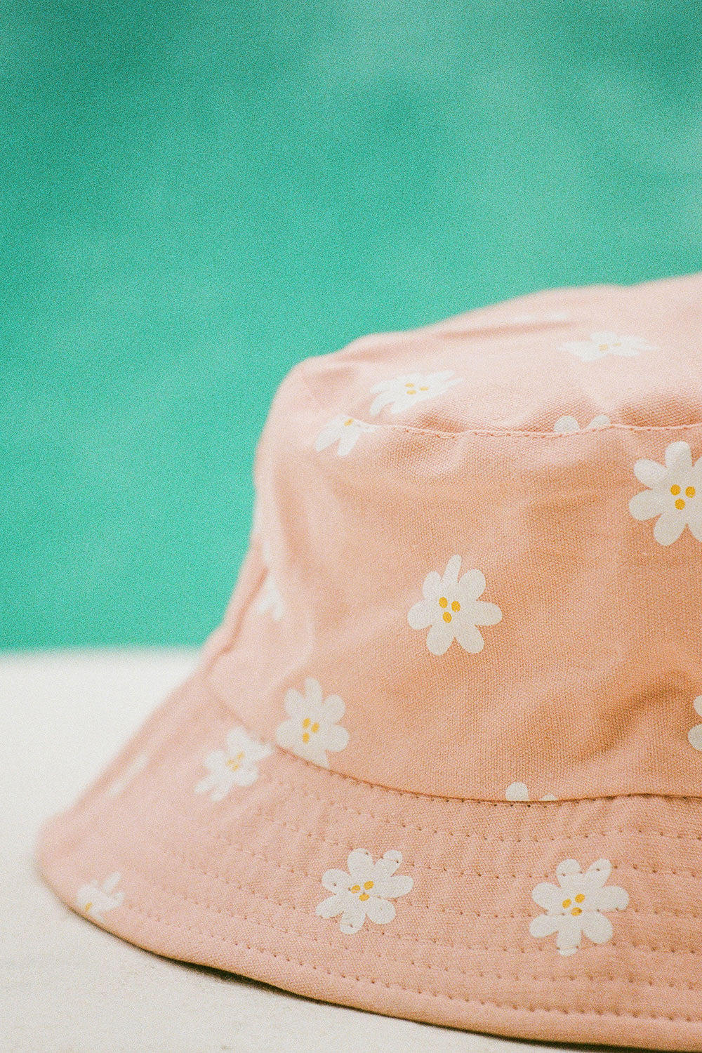 Adorable Pink Daisy-Printed Bucket Hat
