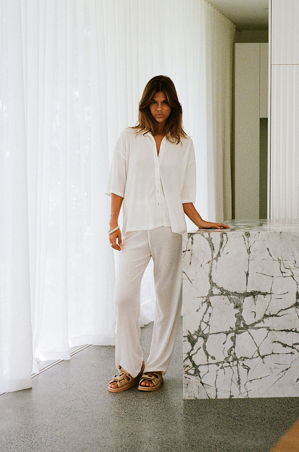 Stylish Autumn Women's Lightweight Ribbed White Top