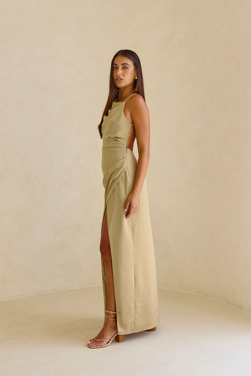 Exquisite Dusty Olive Matte Silky Rianna Dress for Prom and Bridal Party