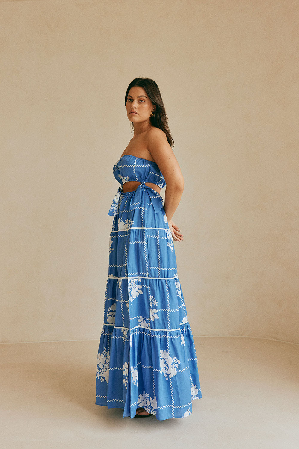 Stunning Lili Maxi Dress with Exclusive Checked Flower Print