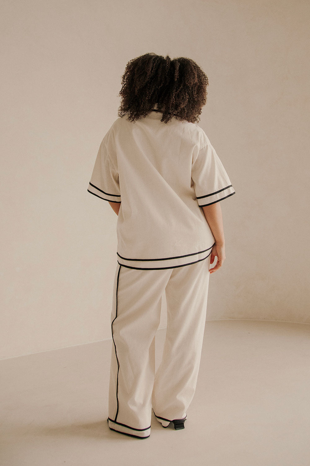 Elegant Cream Linen-Cotton Blend Lively Top with Black Bind Details