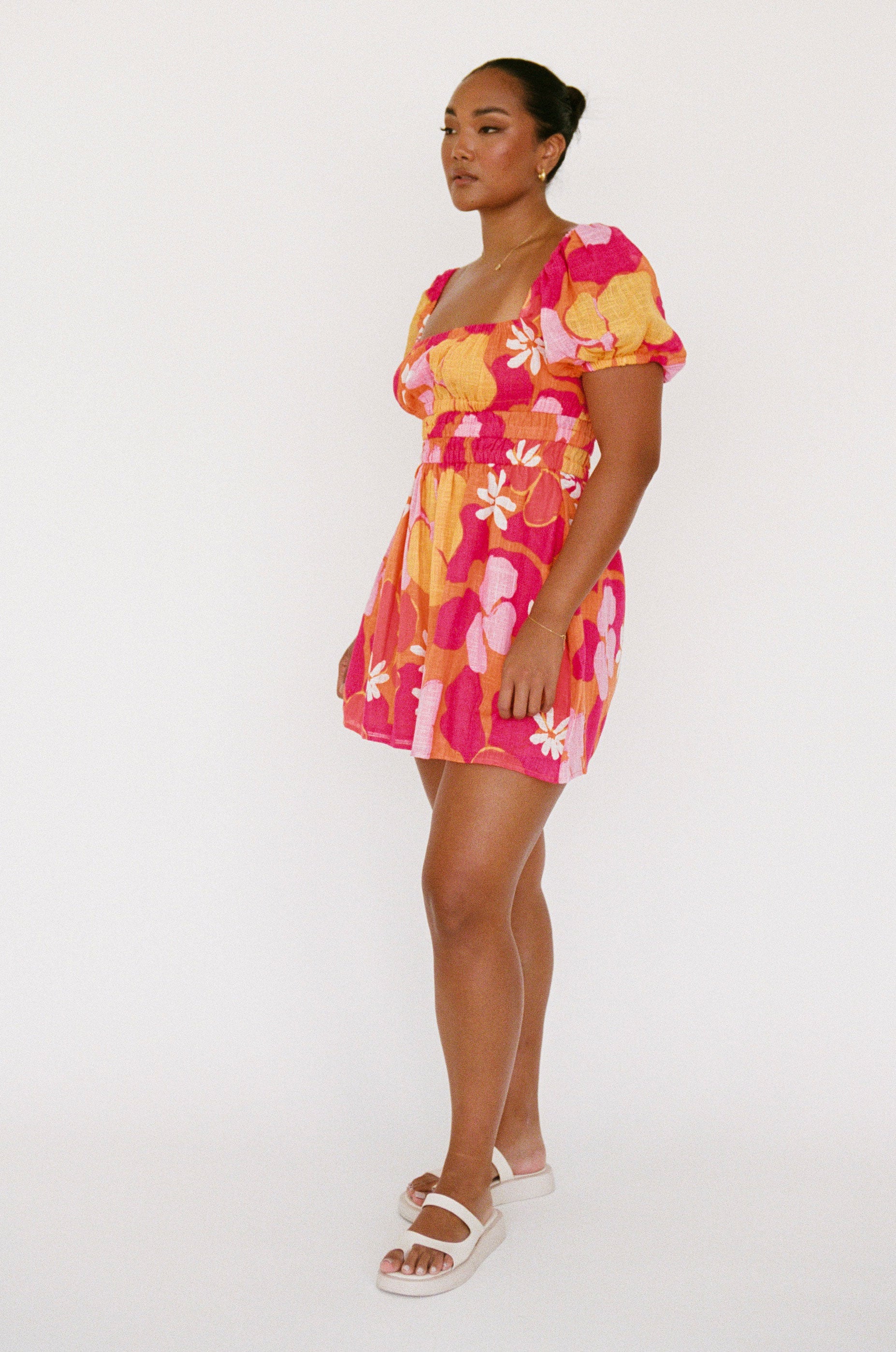 Amiyah Women's Babydoll Vacation Dress with Remi Sunset Print