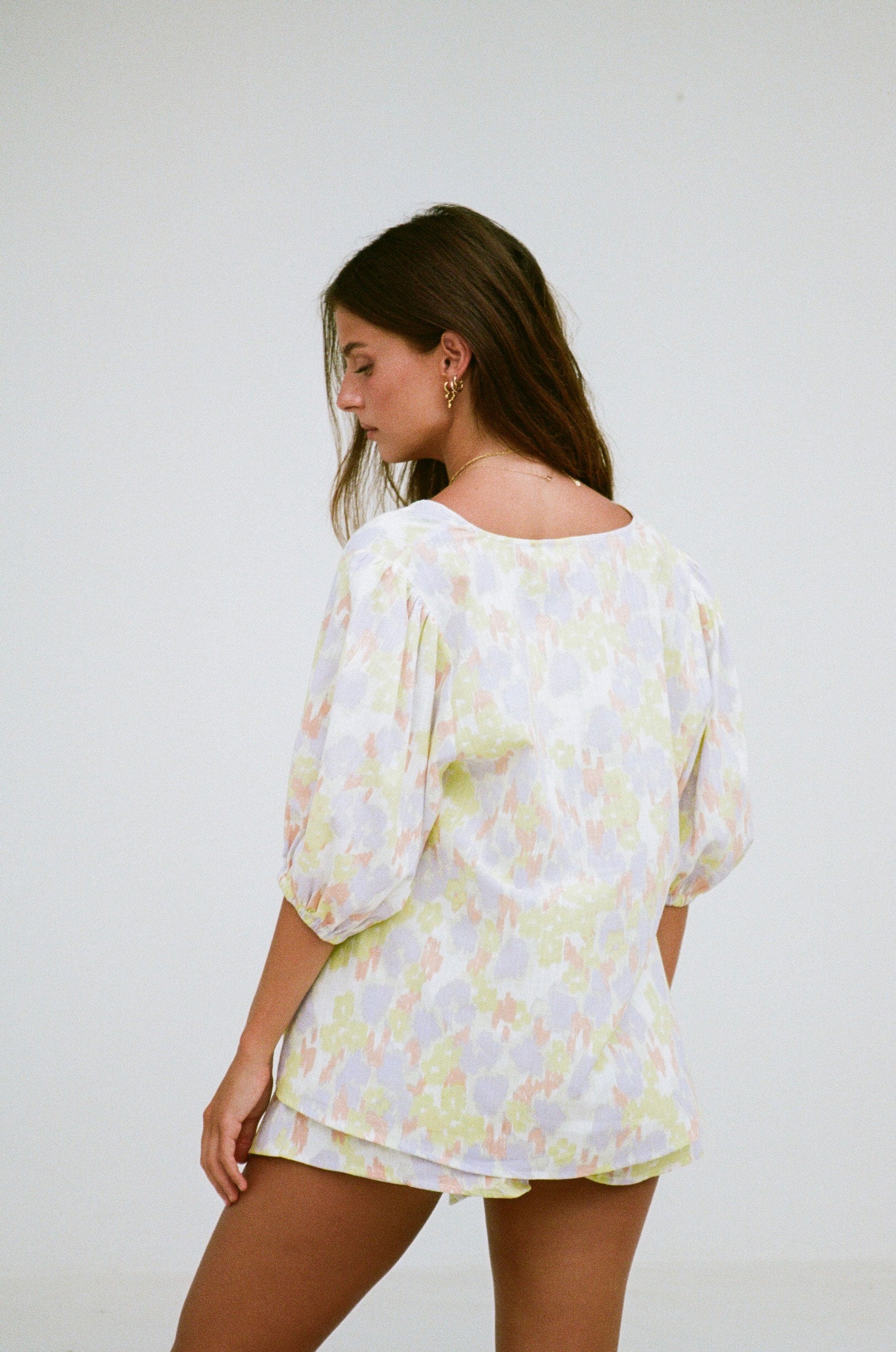 Exclusive Parklyn High - Waisted Natural Cotton Slub Shorts with Lime Print