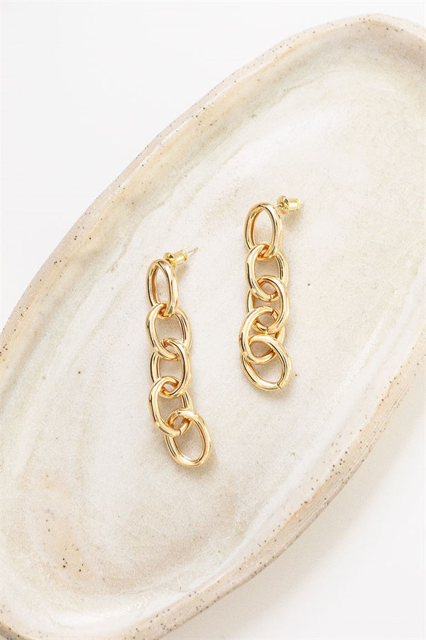 Stylish Gold-Toned Rae Link Dangling Earrings for Fashion Upgrades