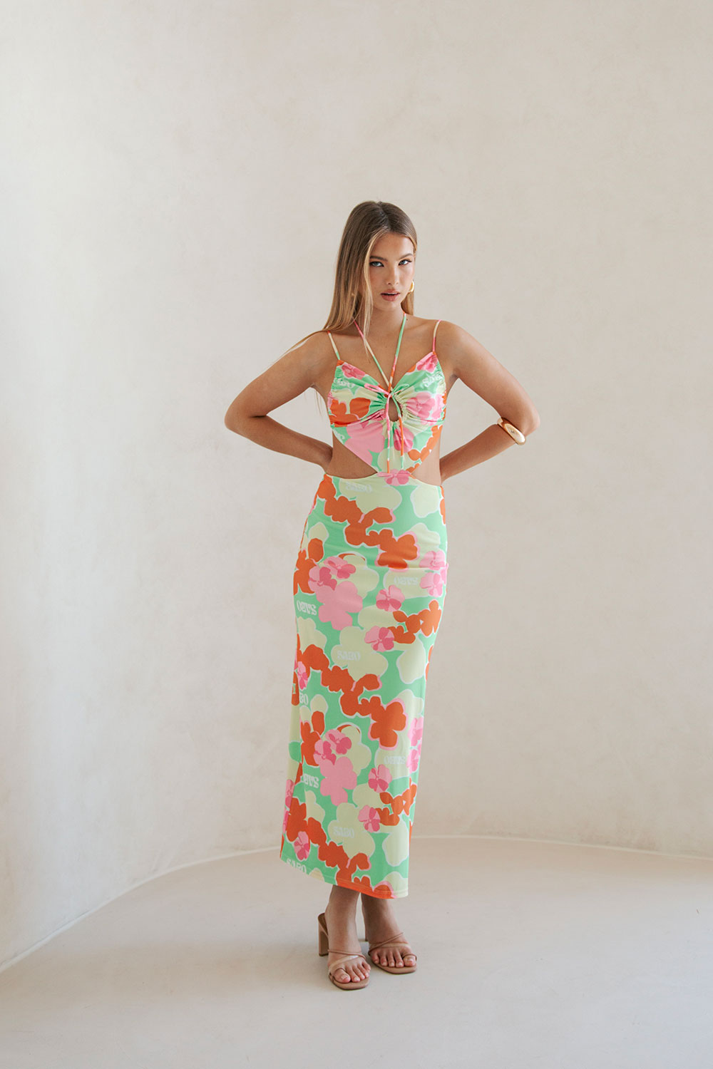 Summer-Inspired Backless Women's Misty Floral Mela Dress for Vacation