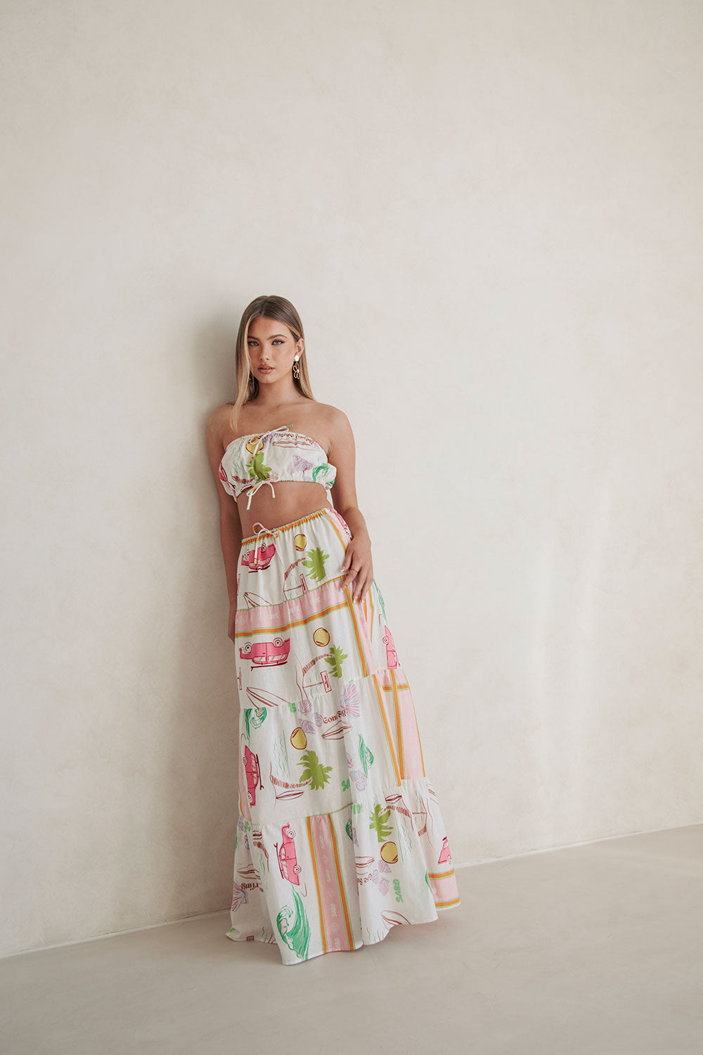 Fashionable Aviva Maxi Skirt with Exclusive Scarf Calypso Print