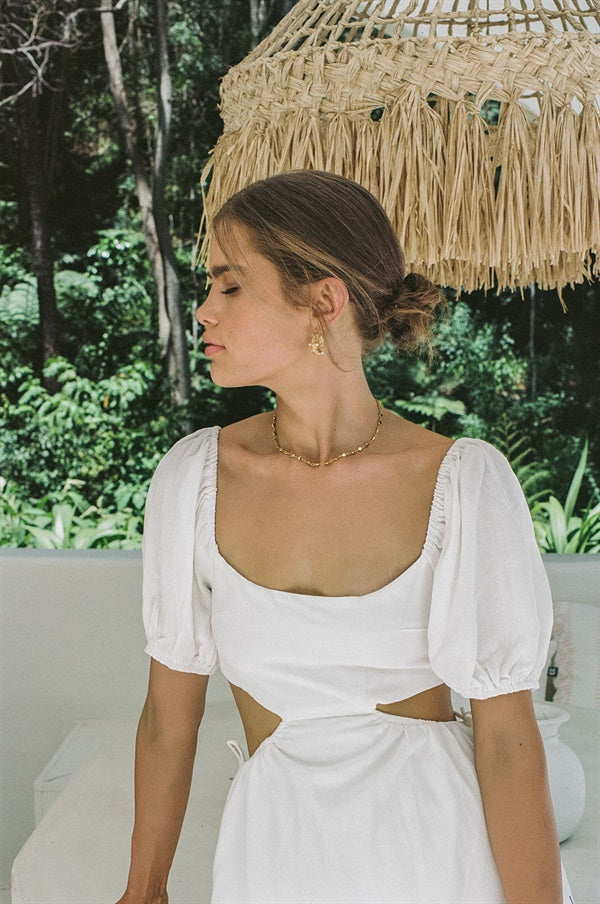 Elegant Light Cream Henri Dress with Short Puff Sleeves