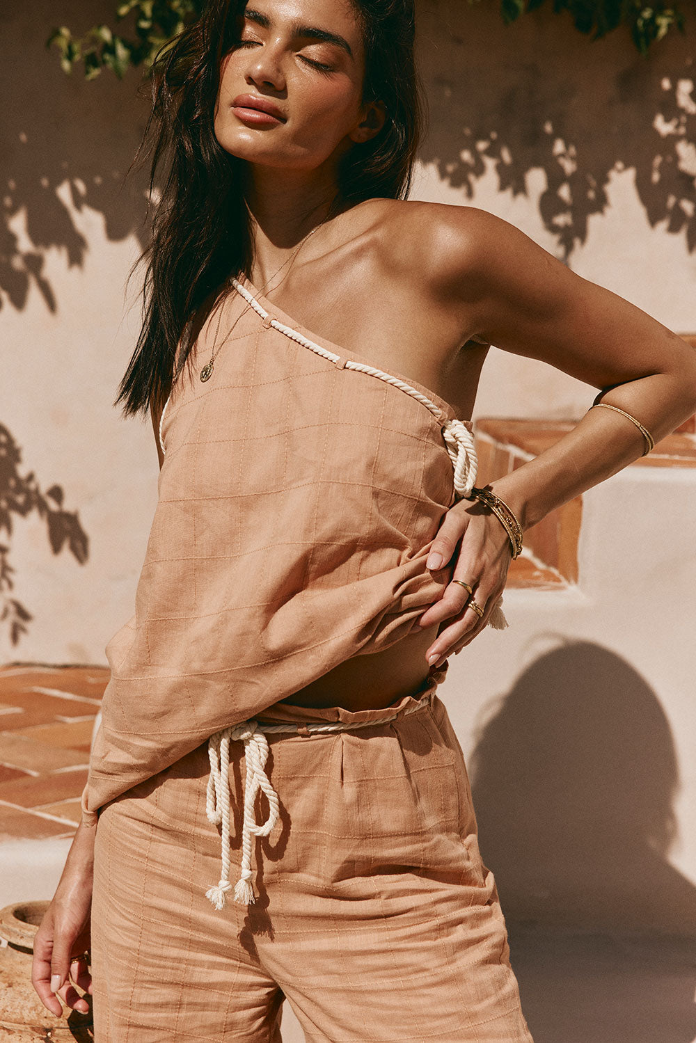 Vacation - Inspired Emmie High - Waisted Wide - Leg Cotton Pants in Dusty Rust