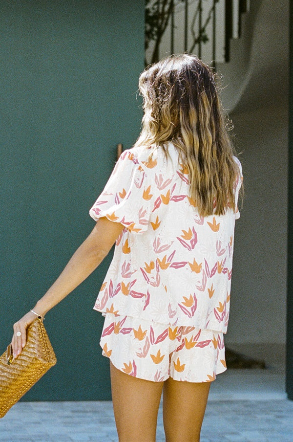 Unique Floral Leta Top - Perfect for XS Size