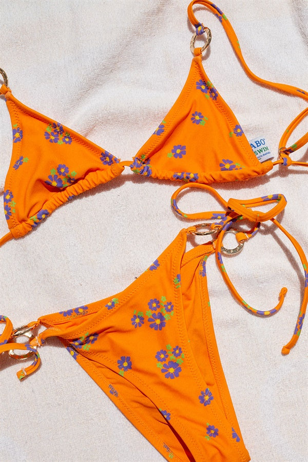 Retro-Inspired Bay Tie Bottom Swimwear