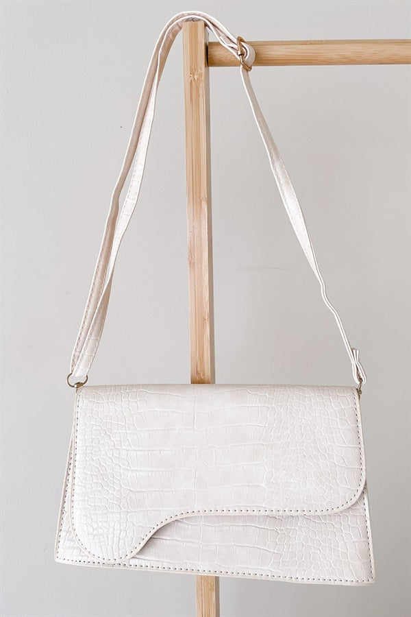 Adorable Ivory Tatti Bag with Versatile Straps