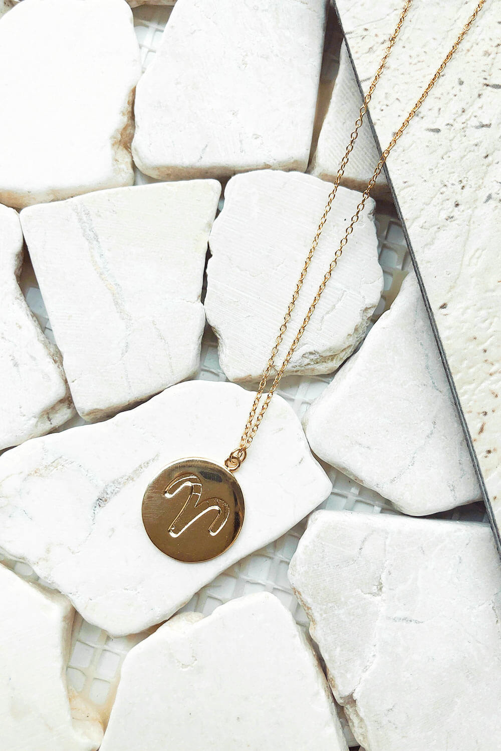 Personalised Gold-Toned Zodiac Sign Round Pendant Necklace - A Fashionable Accessory