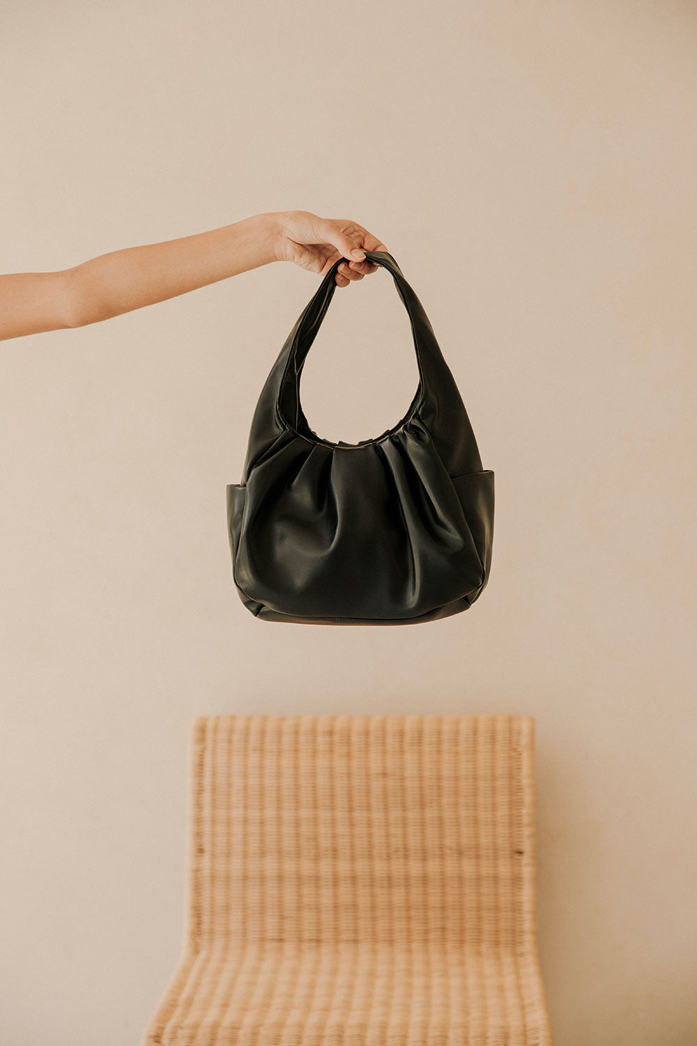 Black Eden Avenue Daily Carry Bag