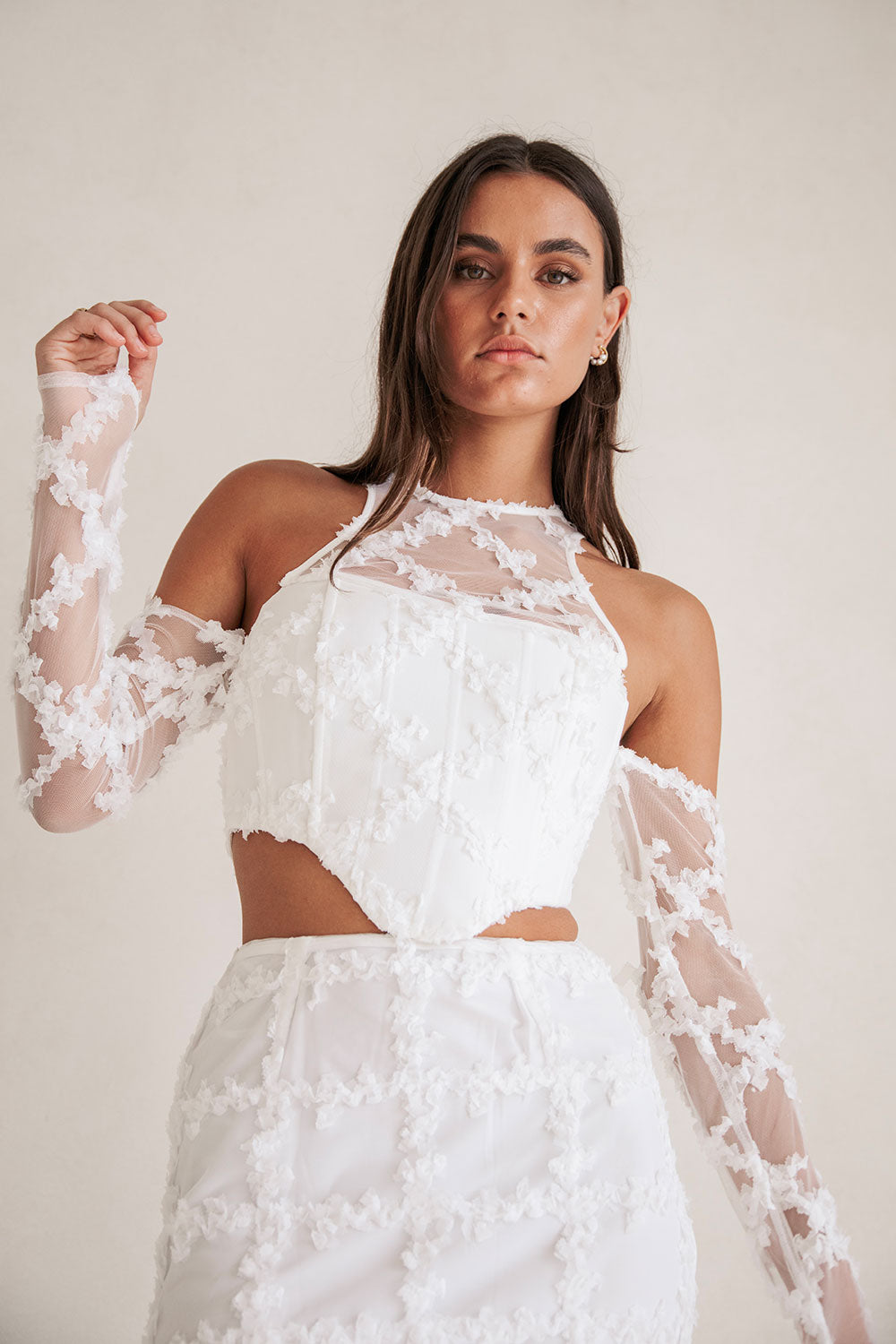 Exquisite White Kaluha Ruffled Mesh Top for Special Occasions