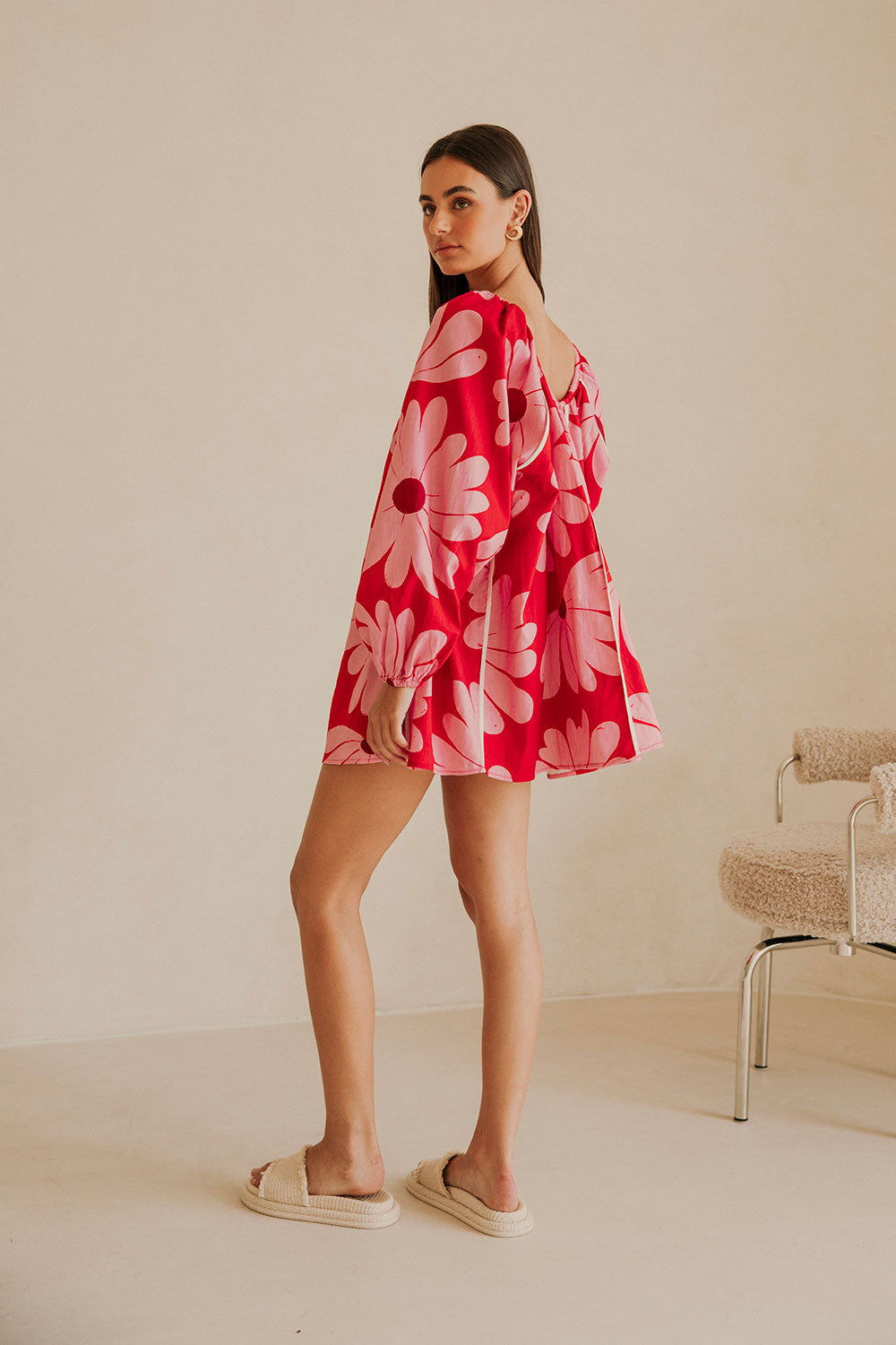 Stylish Veronica Mini Dress in Exclusive Daisy Red Print