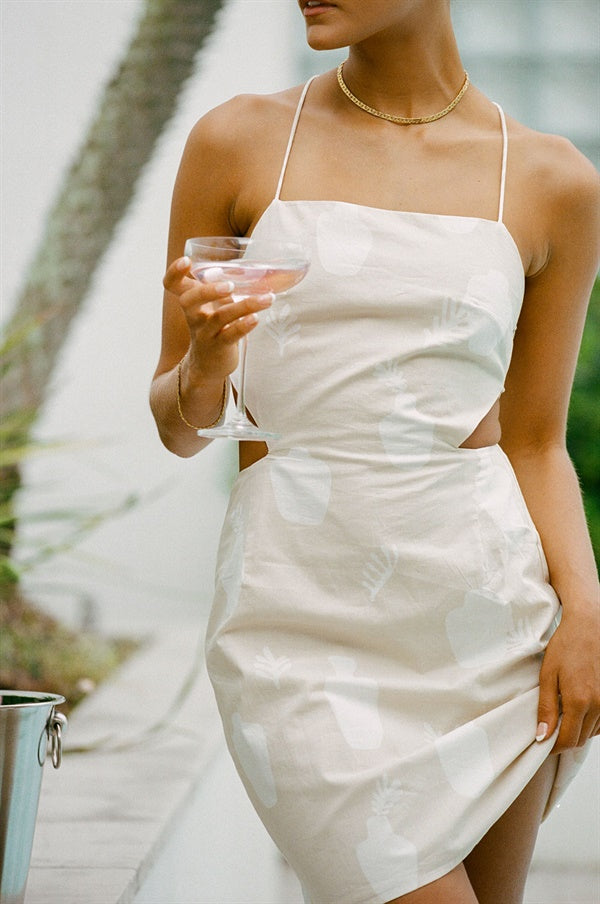 Exquisite Santorini - Inspired Anoki Cotton Dress with Sorrento Vases Print