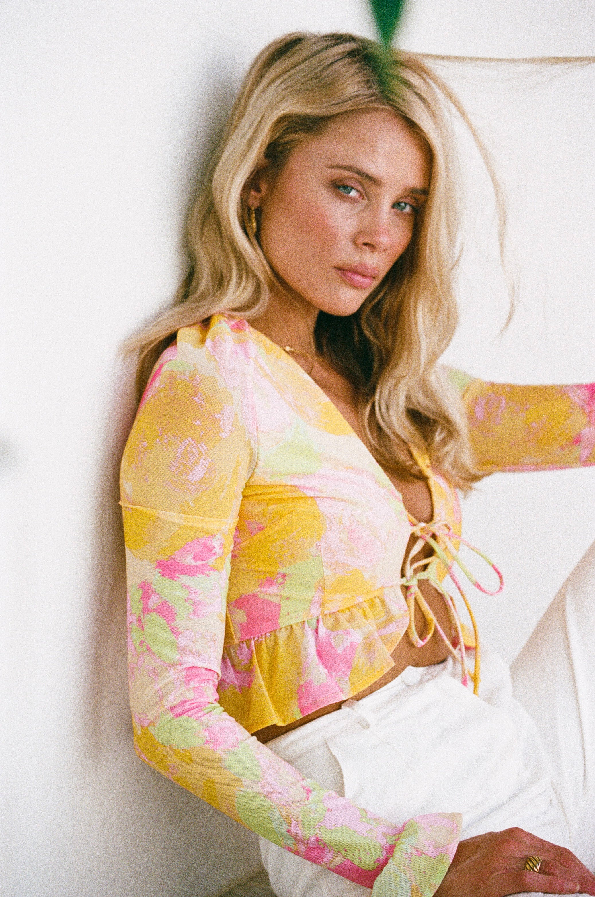 Unique Khara Frill Top Sample with Minor Flaw