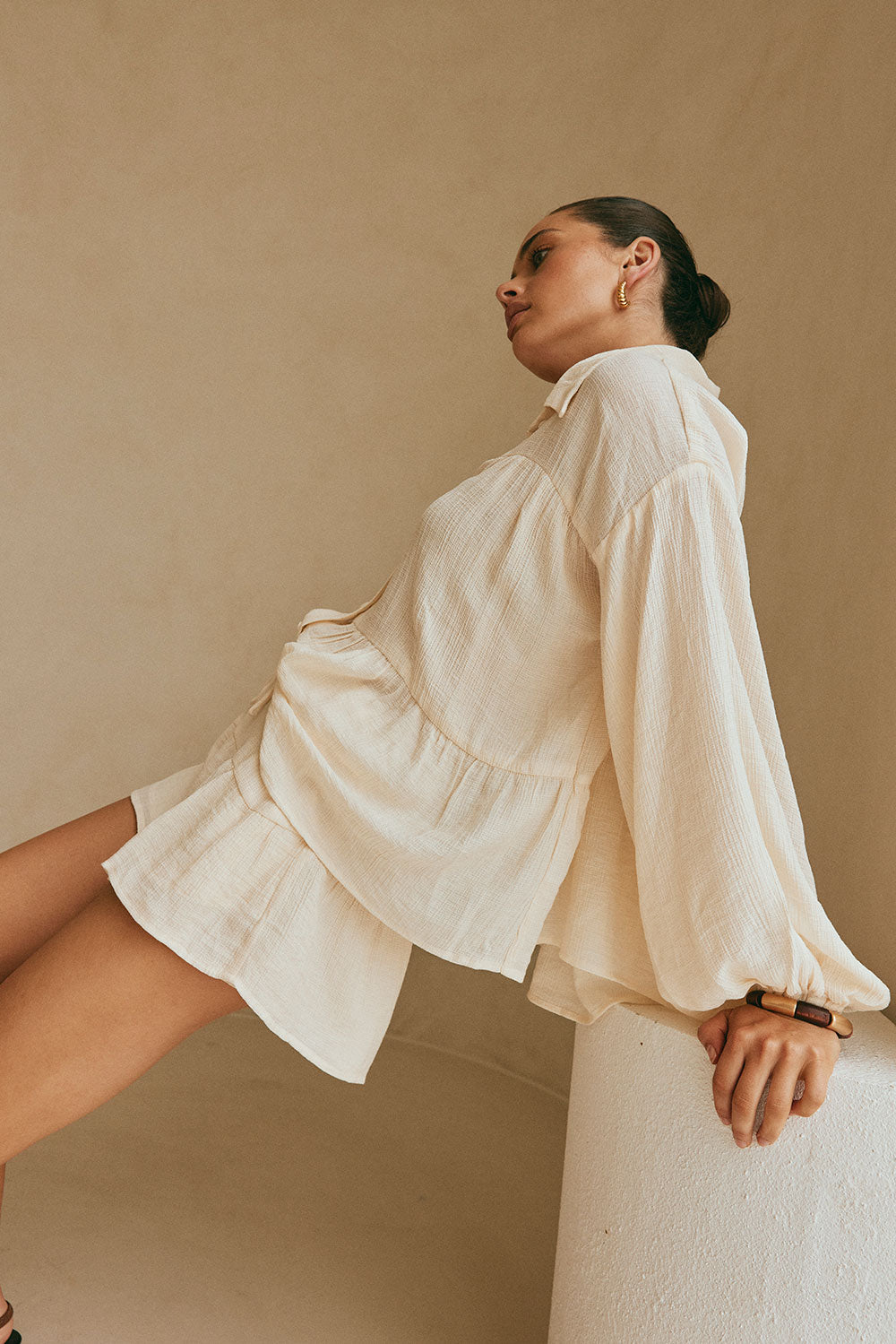 Cream-colored Lightweight Huxley Top with Puff Sleeves